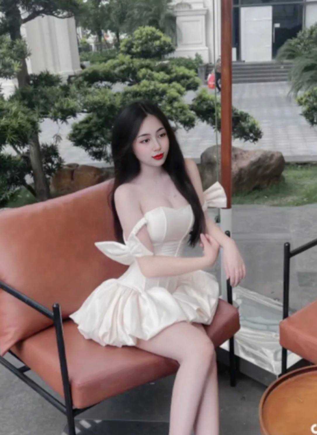 Biểu tượng loại trừ vĩnh viễn, đại diện cho việc đóng tài khoản vĩnh viễn để hỗ trợ người có vấn đề cờ bạc